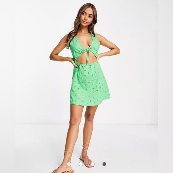 NWT ASOS DESIGN broderie v-neck mini sundress with cut-outs in bright green - Picture 2 of 8